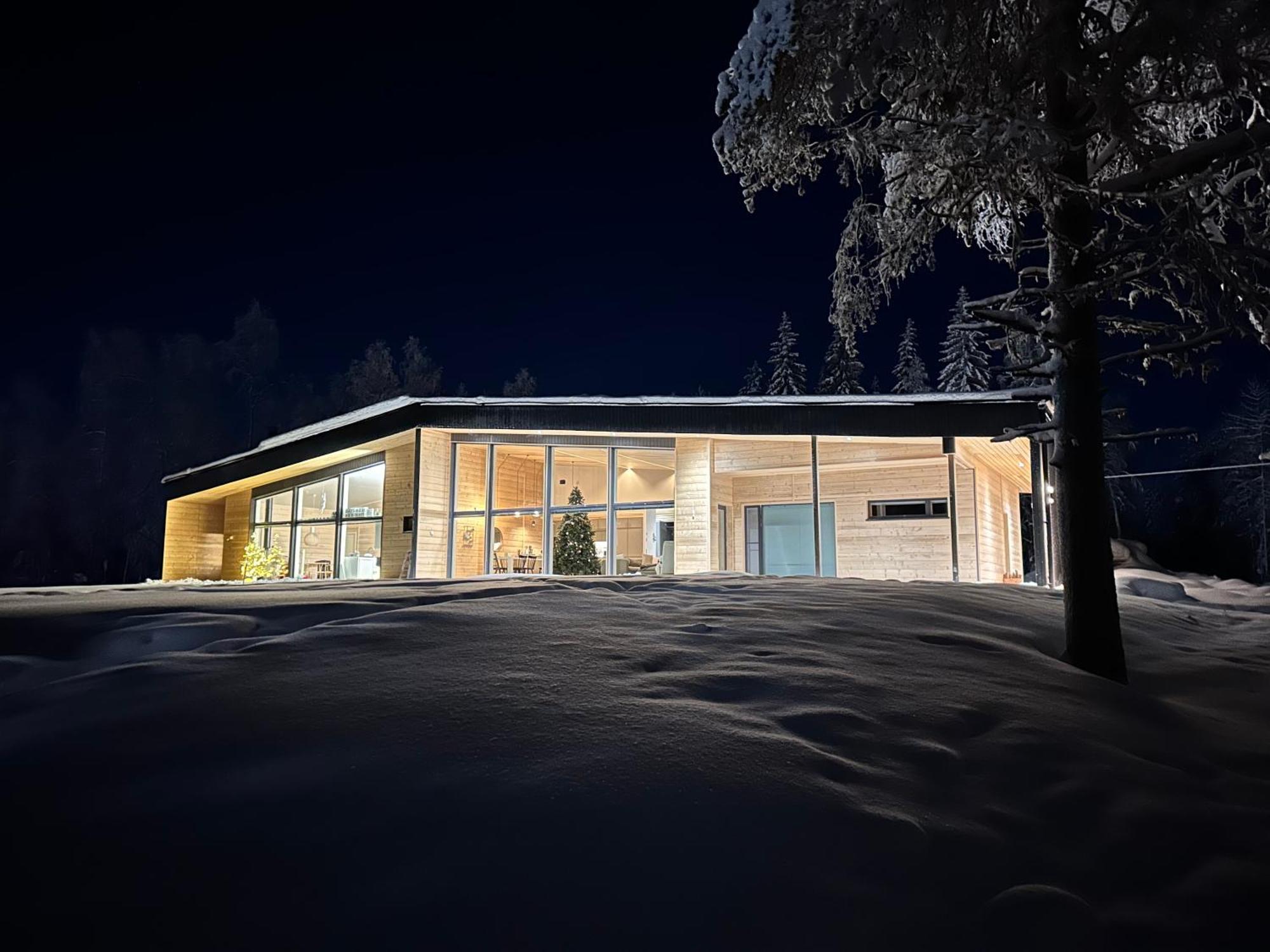 Lakeside Lodge Norvis Рованиеми Екстериор снимка