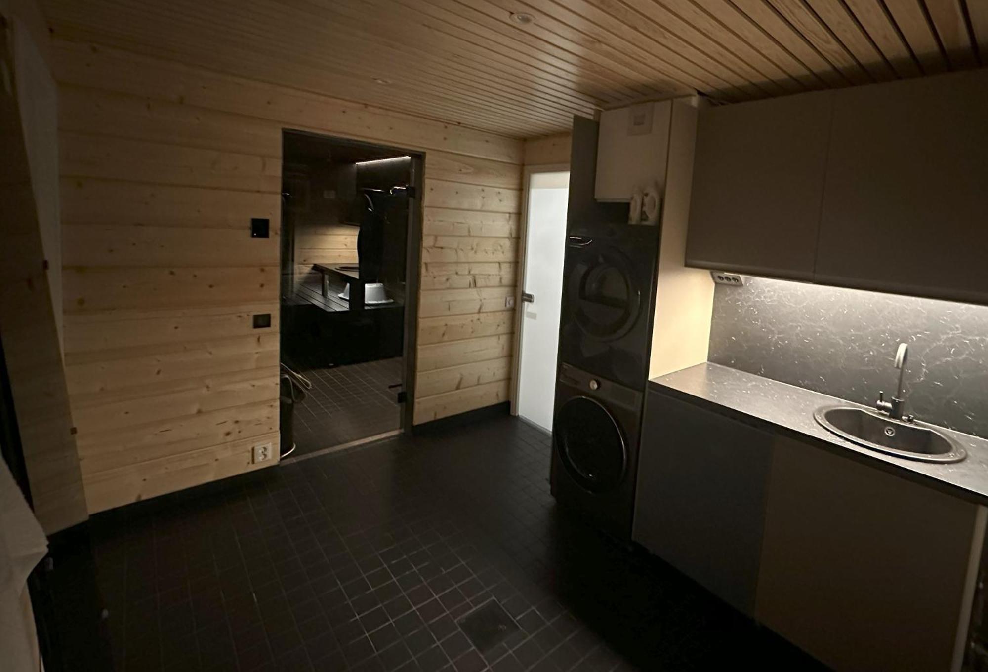 Lakeside Lodge Norvis Рованиеми Екстериор снимка